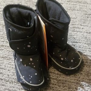 New H&M soft sided boots